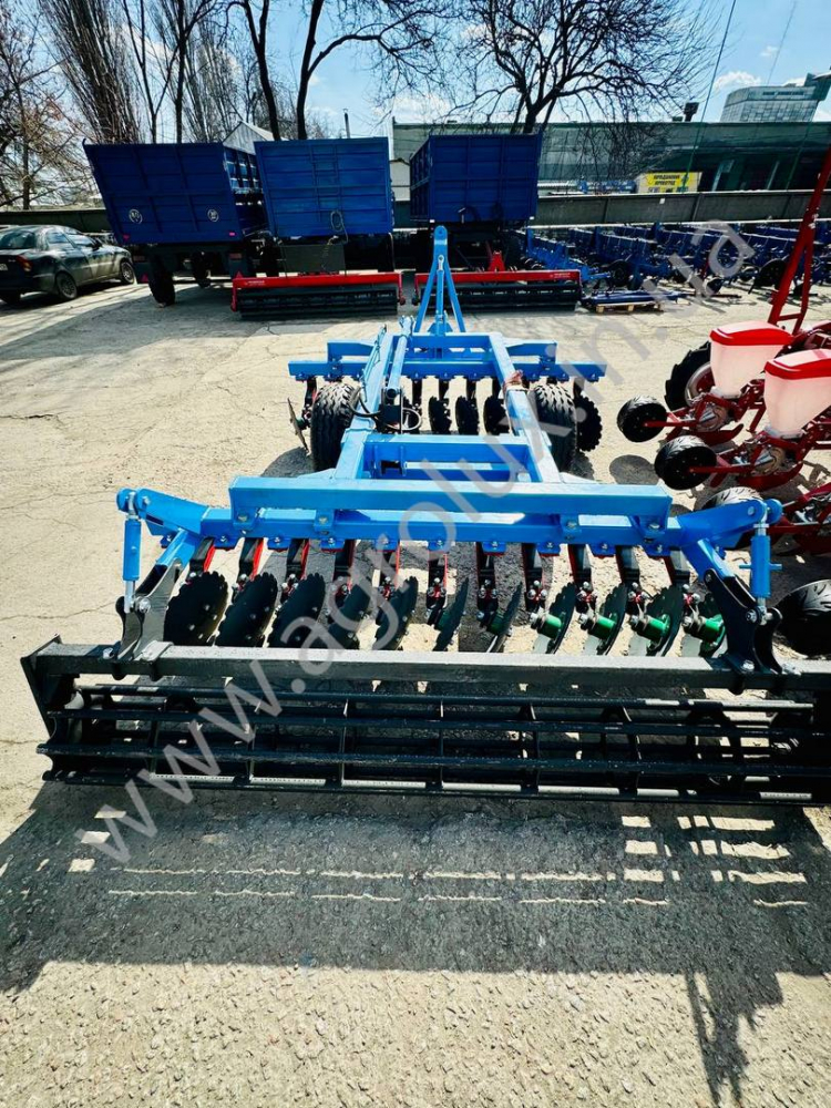 Лущильник дисковий причіпний ЛДСП-2.4 ( 470 мм диск) Лущильник дисковий причіпний ЛДСП-2.4 ( 470 мм диск)