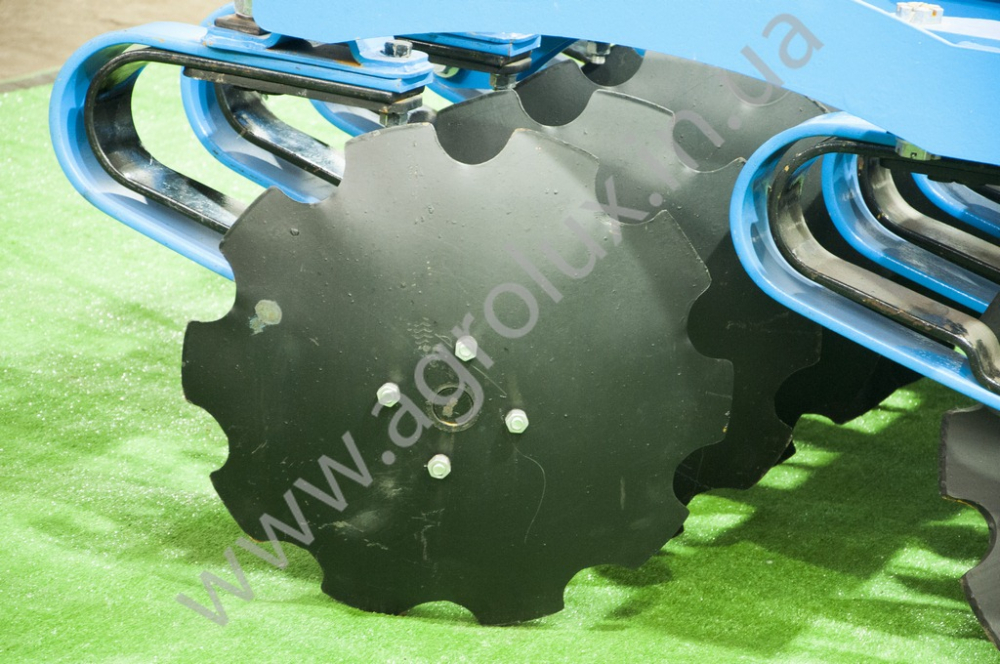 ������ ������� ������ ��� 2,4  (�� ������� �����, � ������������ ����� �����) 