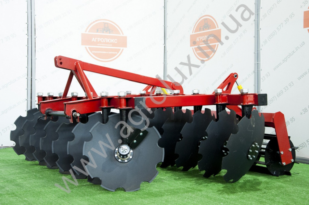 Борона дискова навісна АГ 2.4-20 (гайка) Борона дискова навісна АГ 2.4-20 (гайка)