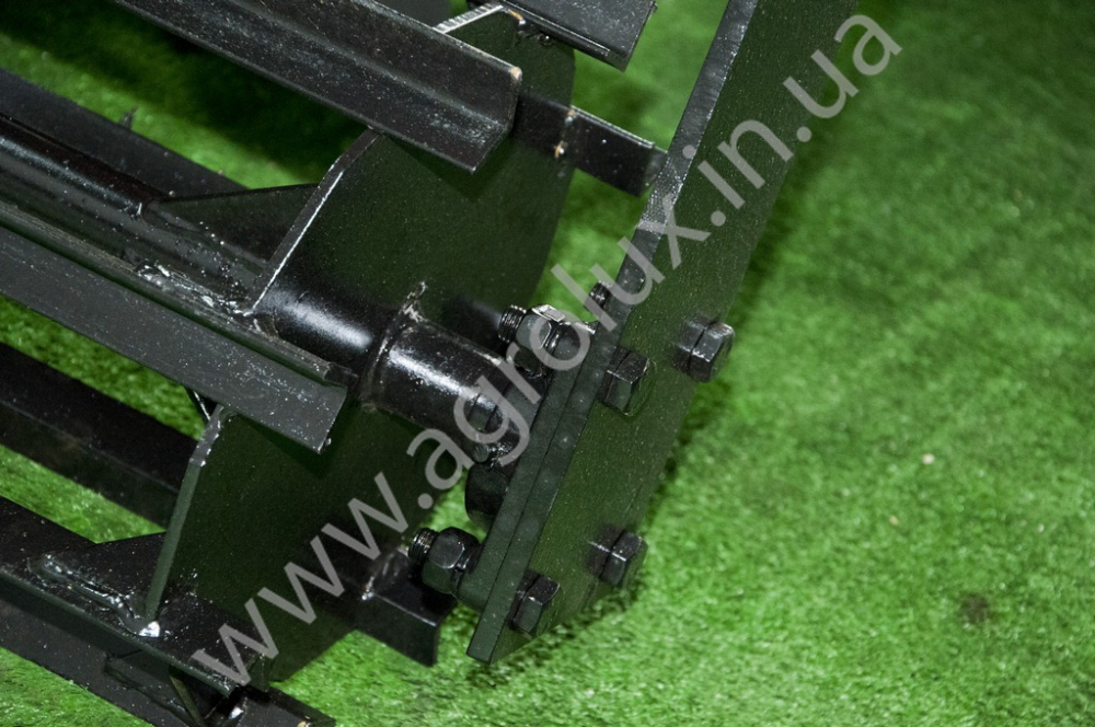 Борона дискова навісна АГ 2.1, (болт, підшипник 7508 / 7607) Борона дискова навісна АГ 2.1, (болт, підшипник 7508 / 7607)