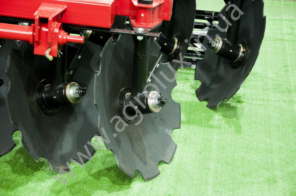 Борона дискова навісна АГ 2.1, (болт, підшипник 7508 / 7607) Борона дискова навісна АГ 2.1, (болт, підшипник 7508 / 7607)