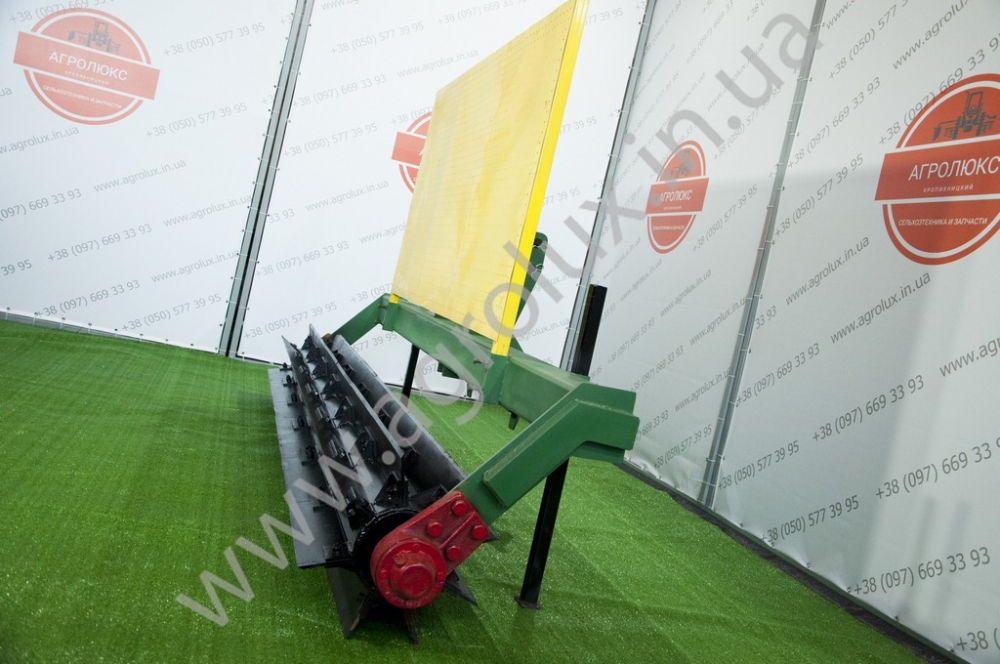 Коток-подрібнювач водоналивний навісний КЗК-3, (3 м.) Коток-подрібнювач водоналивний навісний КЗК-3, (3 м.)