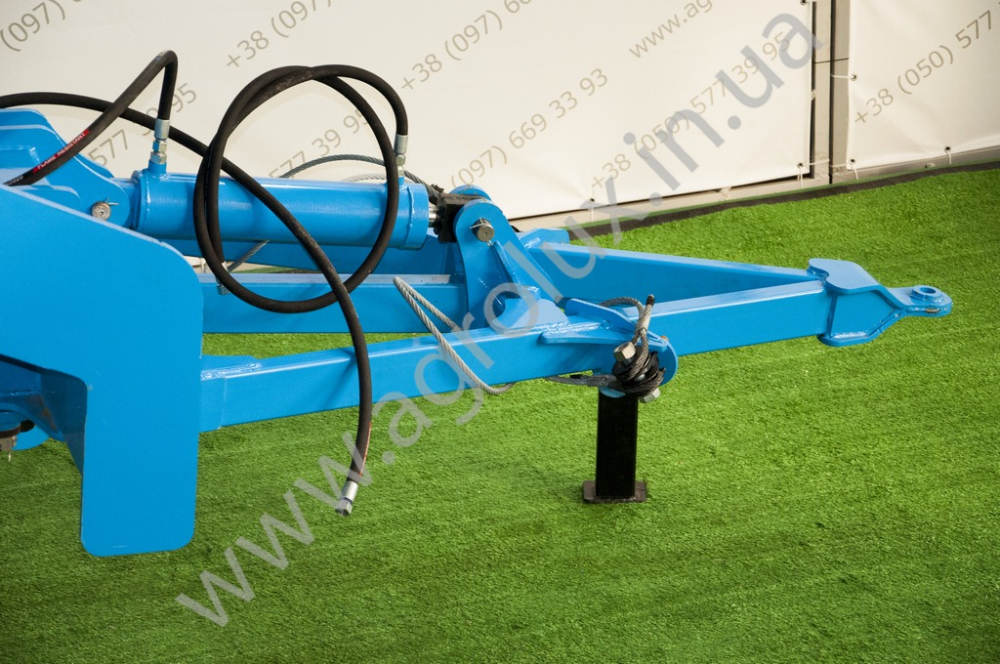 Коток-подрібнювач водоналивний рублячий КІП-6м. Коток-подрібнювач водоналивний рублячий КІП-6м.