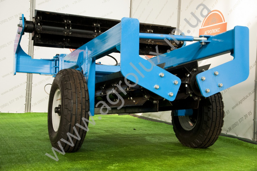 Коток-подрібнювач водоналивний рублячий КІП-6м. Коток-подрібнювач водоналивний рублячий КІП-6м.