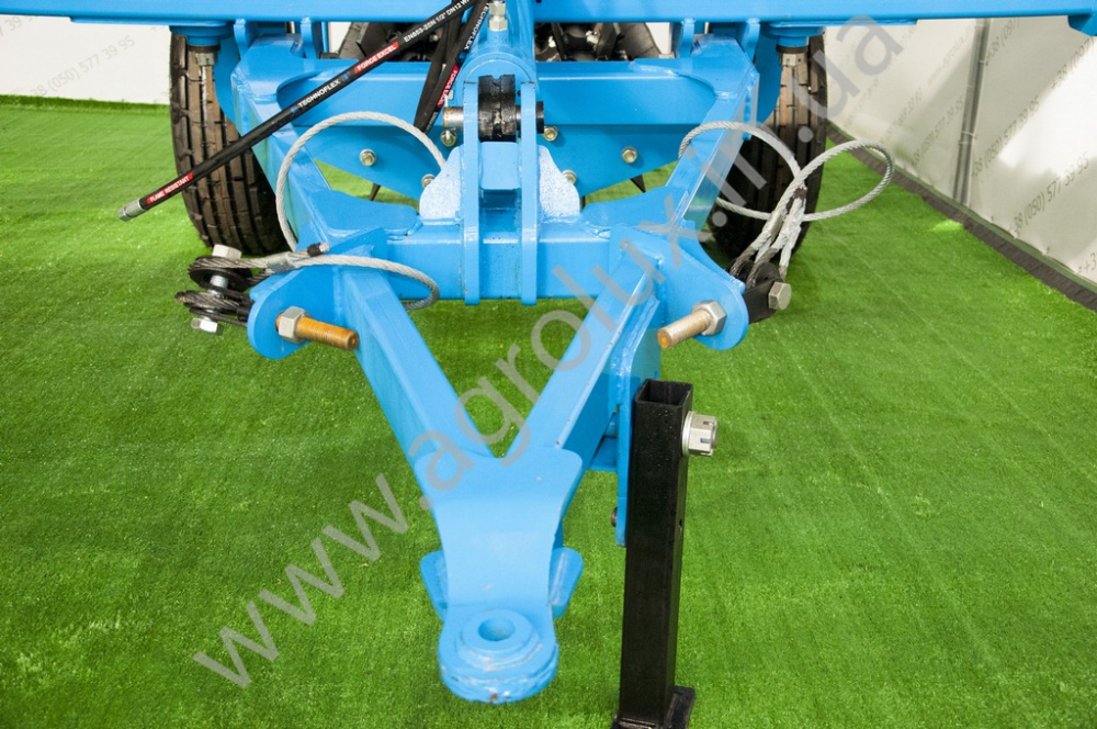 Коток-подрібнювач водоналивний рублячий КІП-6м. Коток-подрібнювач водоналивний рублячий КІП-6м.