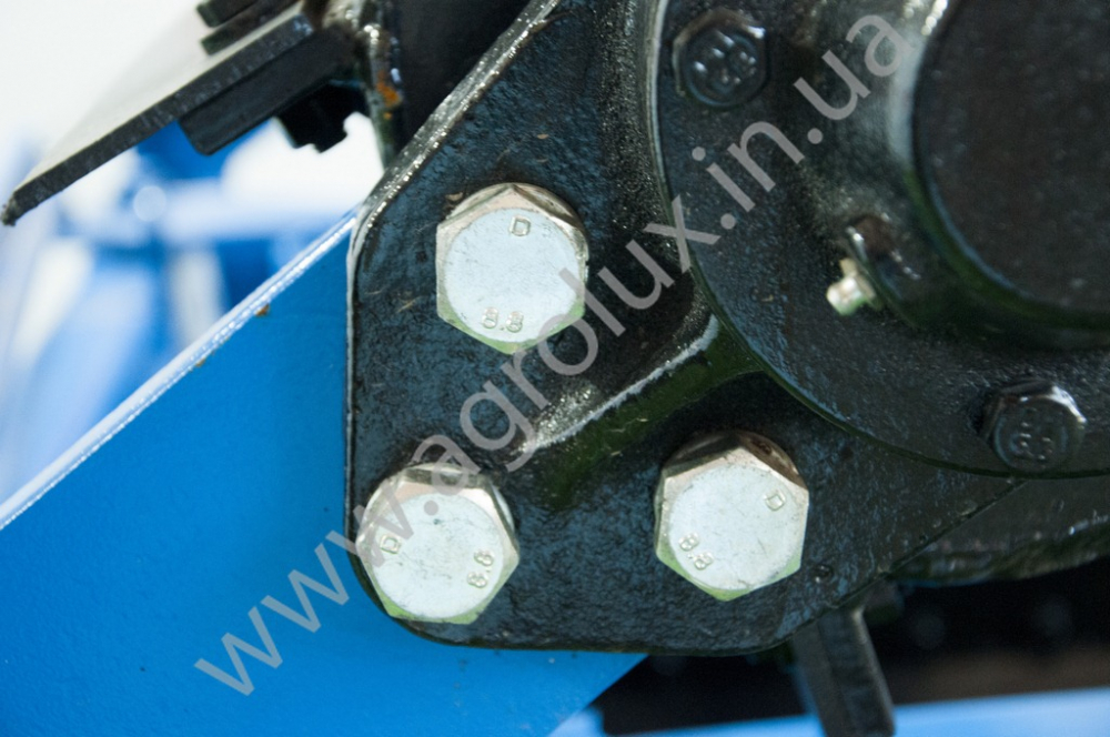 Коток-подрібнювач водоналивний рублячий КЗК 6-01 м. Коток-подрібнювач водоналивний рублячий КЗК 6-01 м.