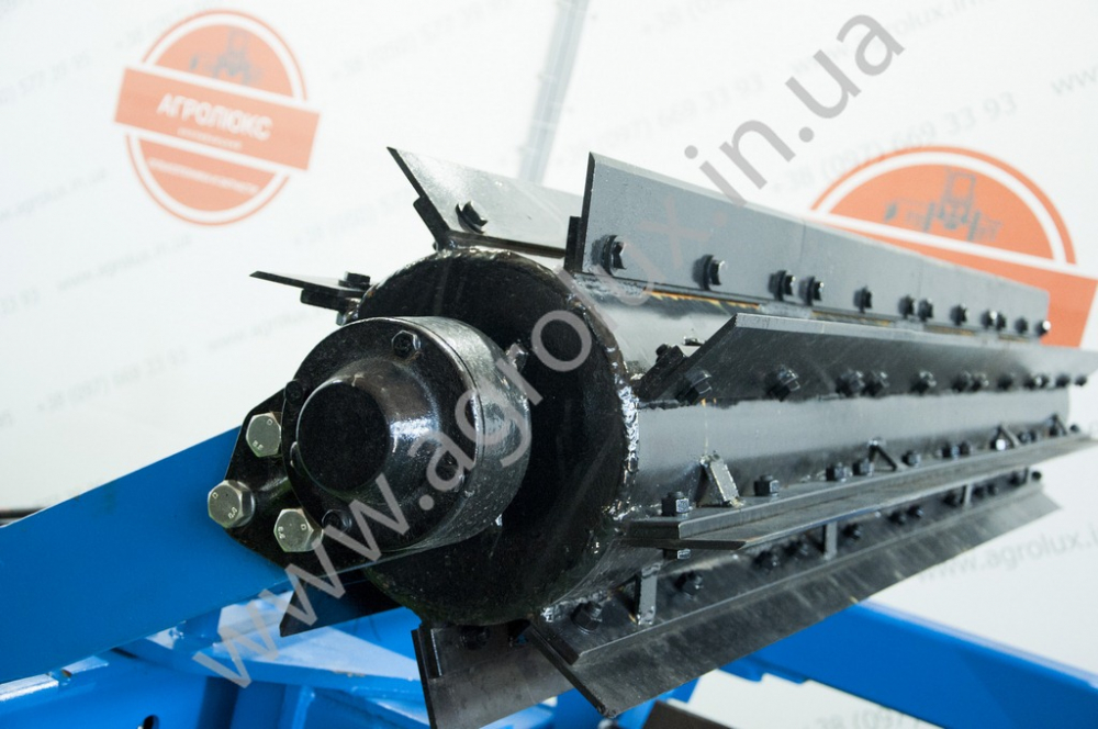 Коток-подрібнювач водоналивний рублячий КЗК 6-01 м. Коток-подрібнювач водоналивний рублячий КЗК 6-01 м.