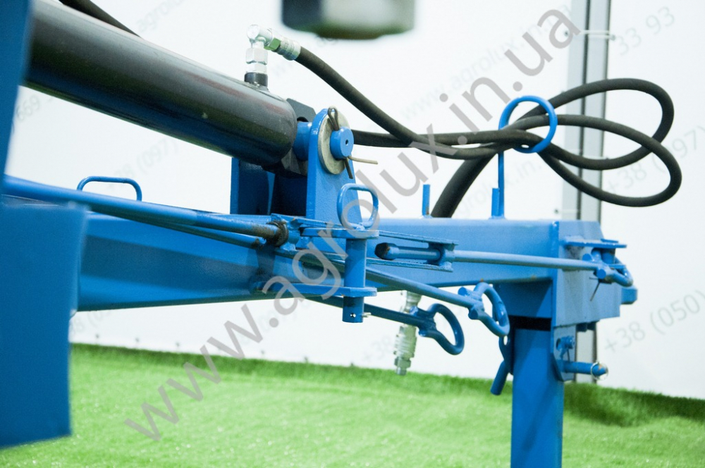 Коток-подрібнювач водоналивний рублячий КЗК 6-01 м. Коток-подрібнювач водоналивний рублячий КЗК 6-01 м.