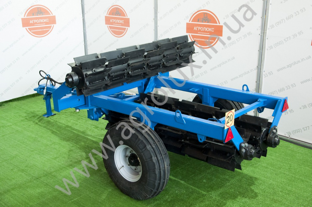 Коток-подрібнювач водоналивний КЗК-6 шахматний порядок (синій), 6 м. Коток-подрібнювач водоналивний КЗК-6 шахматний порядок (синій), 6 м.