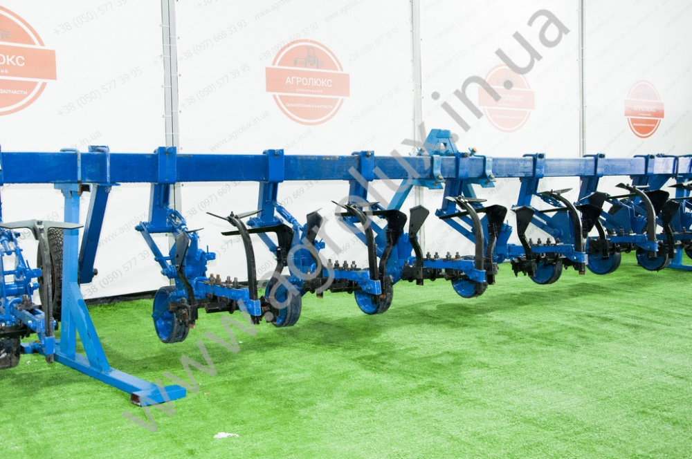 КРН-5.6 Культиватор міжрядний підшипник 205 КРН-5.6 Культиватор міжрядний підшипник 205