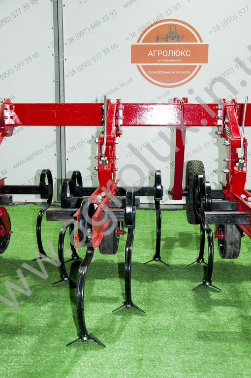 Культиватор КРН-S-5.6 із пружинною стійкою S-подібна Bellota Культиватор КРН-S-5.6 із пружинною стійкою S-подібна Bellota