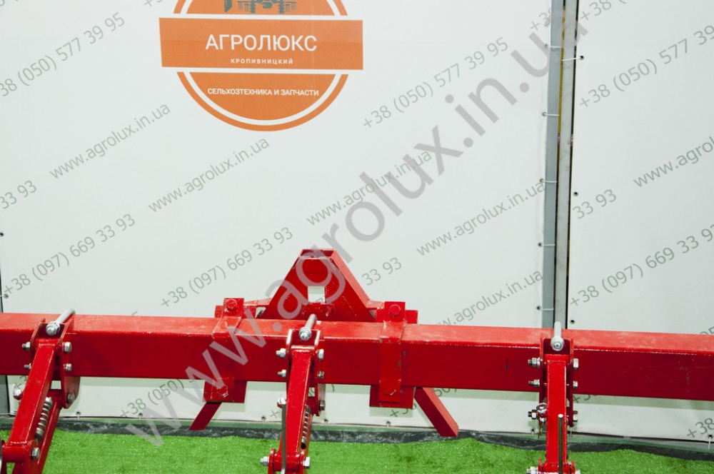 Культиватор КРН-S-5.6 із пружинною стійкою S-подібна Bellota Культиватор КРН-S-5.6 із пружинною стійкою S-подібна Bellota