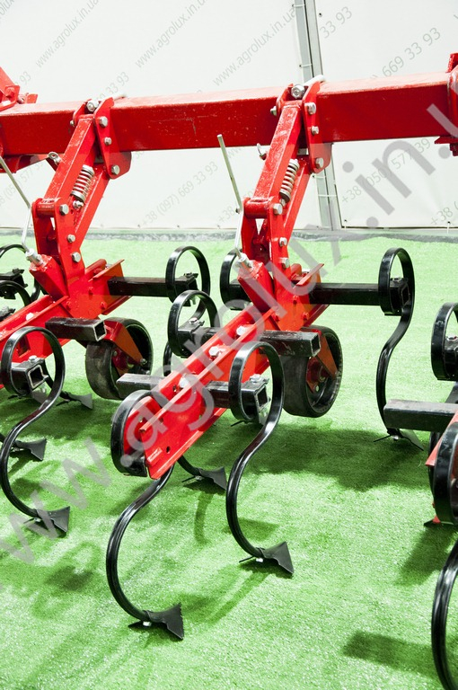 Культиватор КРН-S-5.6 із пружинною стійкою S-подібна Bellota Культиватор КРН-S-5.6 із пружинною стійкою S-подібна Bellota