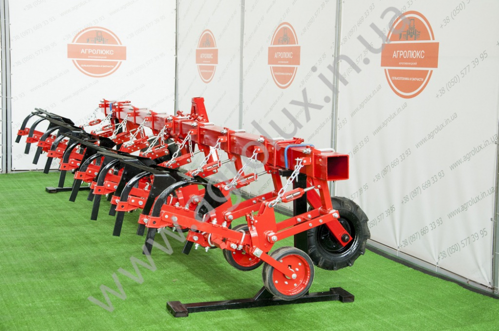 КРН-5.6 Культиватор міжрядний (8 РЯДКОВИЙ) КРН-5.6 Культиватор міжрядний (8 РЯДКОВИЙ)