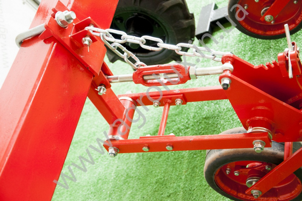 КРН-5.6 Культиватор міжрядний (8 РЯДКОВИЙ) КРН-5.6 Культиватор міжрядний (8 РЯДКОВИЙ)