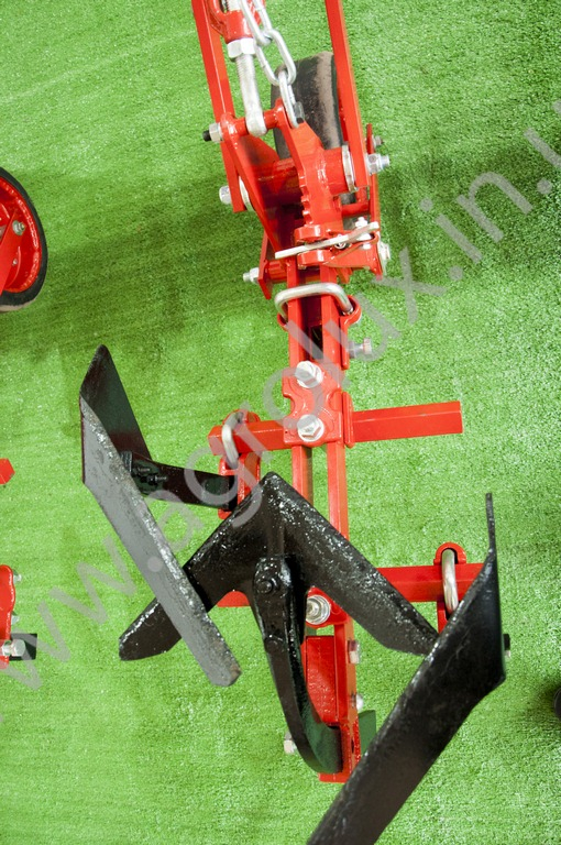 КРН-5.6 Культиватор міжрядний (8 РЯДКОВИЙ) КРН-5.6 Культиватор міжрядний (8 РЯДКОВИЙ)