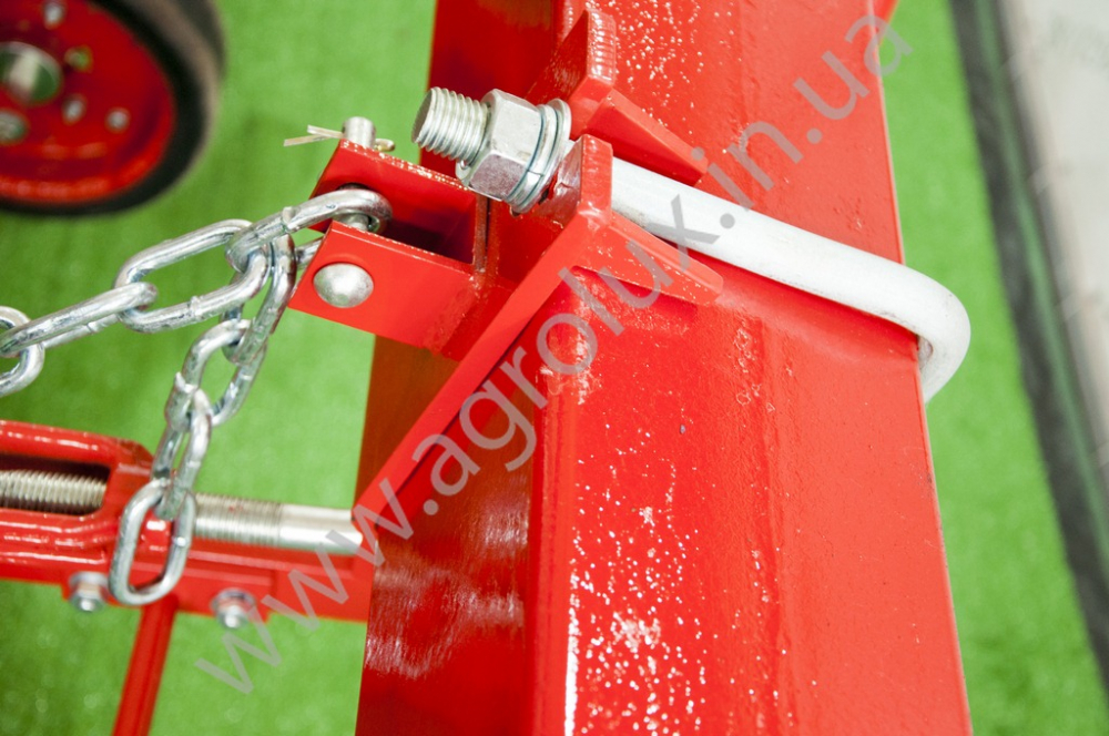 КРН-5.6 Культиватор міжрядний (8 РЯДКОВИЙ) КРН-5.6 Культиватор міжрядний (8 РЯДКОВИЙ)