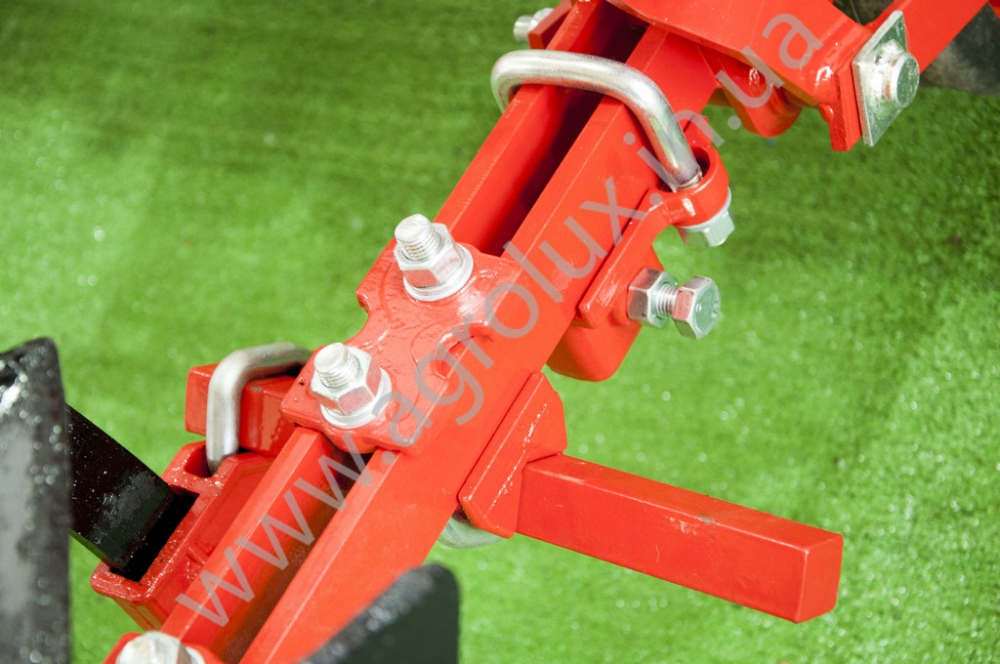 КРН-5.6 Культиватор міжрядний (8 РЯДКОВИЙ) КРН-5.6 Культиватор міжрядний (8 РЯДКОВИЙ)