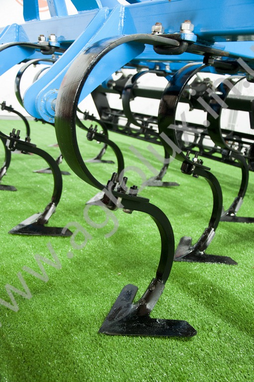 Культиватор навісний передпосівної обробки КНВО-3.6 (з катком и зуб.бороной) Культиватор навісний передпосівної обробки КНВО-3.6 (з катком и зуб.бороной)