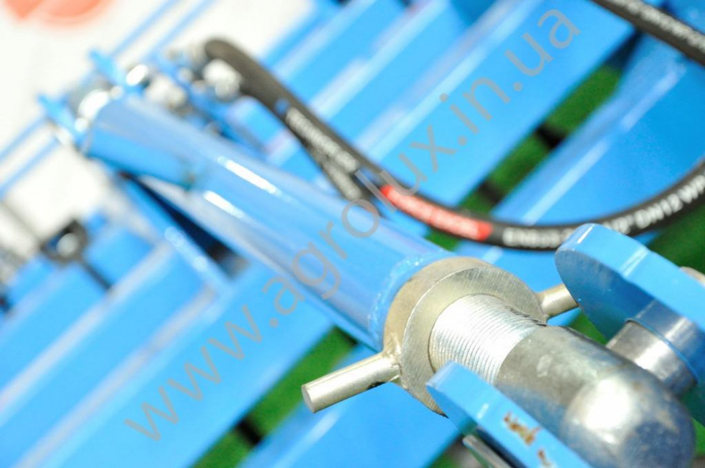 Культиватор грунтообробний широкозахватний КГШ 4.0 Культиватор грунтообробний широкозахватний КГШ 4.0