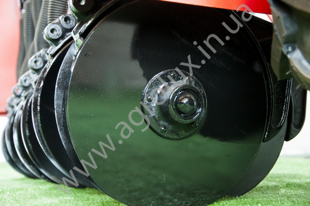 Зернова Сівалка МІНІ СЗ 1.95 - 13 (13 рядна) Зернова Сівалка МІНІ СЗ 1.95 - 13 (13 рядна)