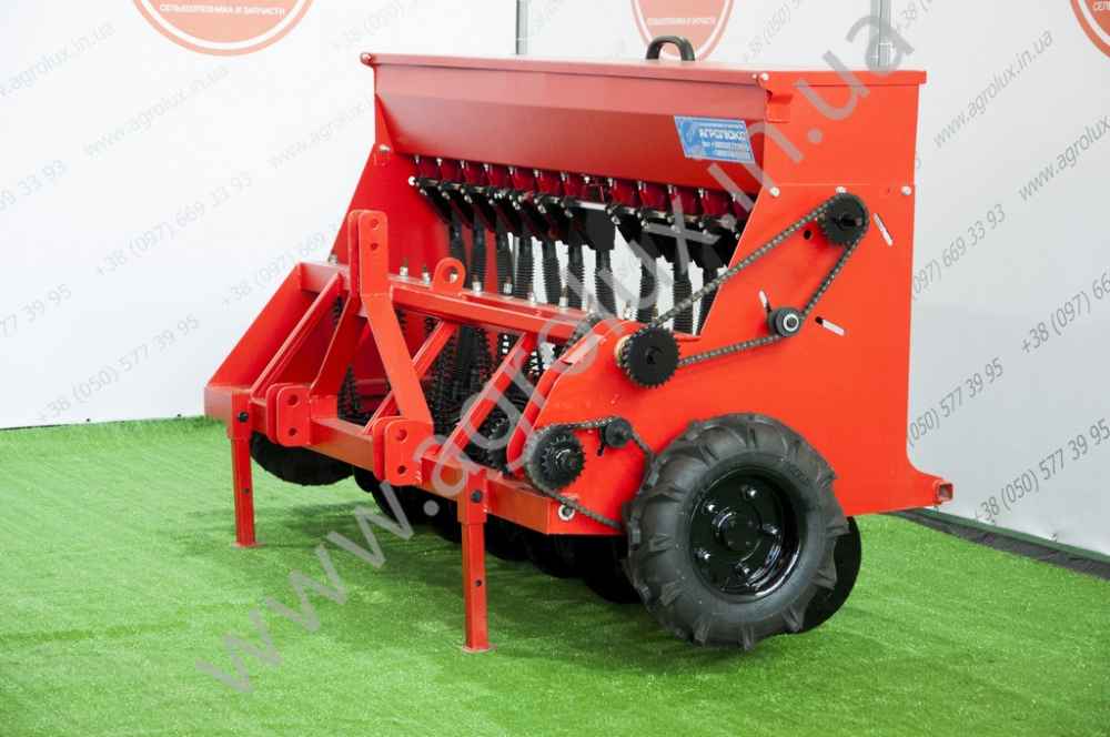 Зернова Сівалка МІНІ СЗ 1.95 - 13 (13 рядна) Зернова Сівалка МІНІ СЗ 1.95 - 13 (13 рядна)