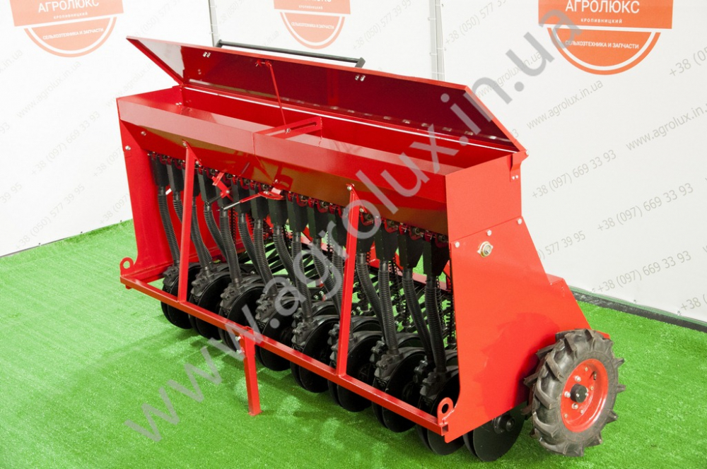 Зернова Сівалка МІНІ СЗ 2.25 - 15 (15 рядна) Зернова Сівалка МІНІ СЗ 2.25 - 15 (15 рядна)