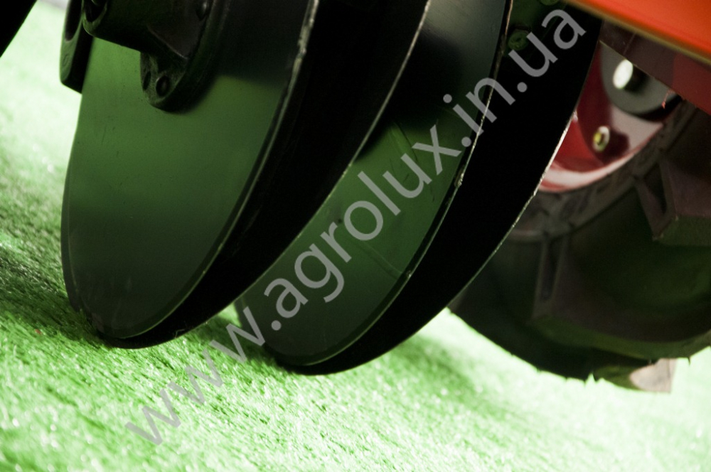 Зернова Сівалка МІНІ СЗ 2.25 - 15 (15 рядна) Зернова Сівалка МІНІ СЗ 2.25 - 15 (15 рядна)