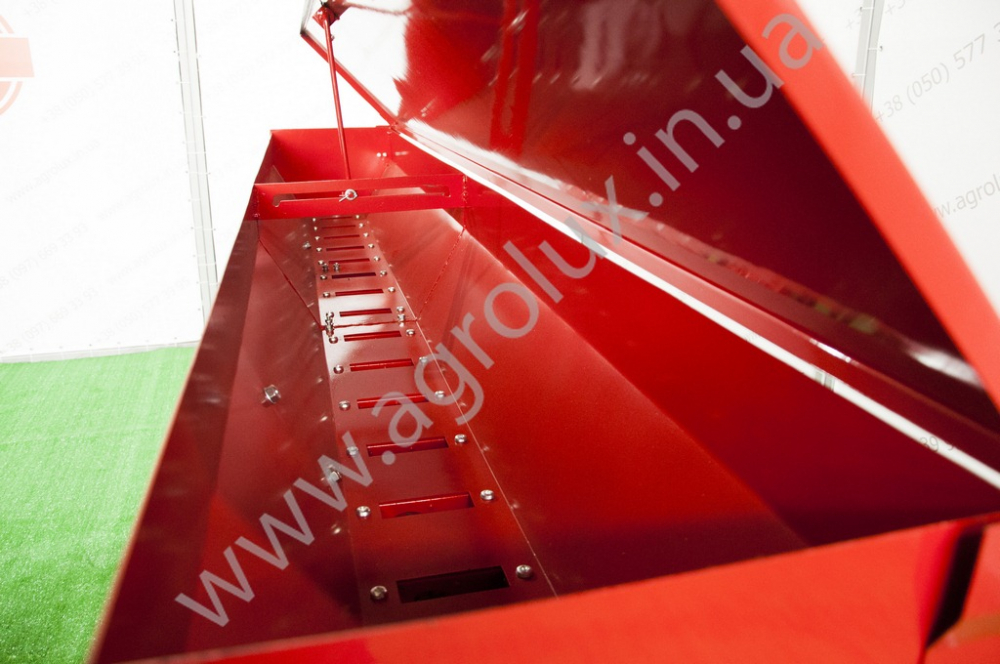 Зернова Сівалка МІНІ СЗ 2.55 - 17 (17 рядна) Зернова Сівалка МІНІ СЗ 2.55 - 17 (17 рядна)