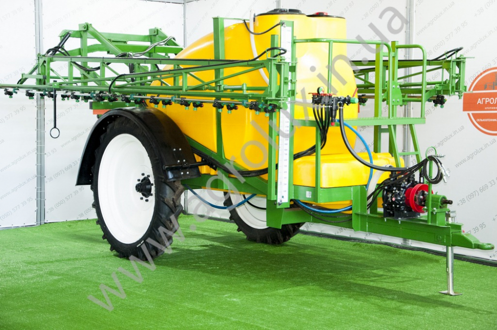 Оприскувач причіпний Вектор-3000 зі штангою 21 м., 3х форсунка Оприскувач причіпний Вектор-3000 зі штангою 21 м., 3х форсунка