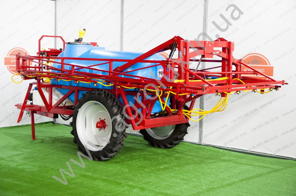 Оприскувач причіпний Polmark-2000 зі штангою 18 м., гідравлічна штанга Оприскувач причіпний Polmark-2000 зі штангою 18 м., гідравлічна штанга