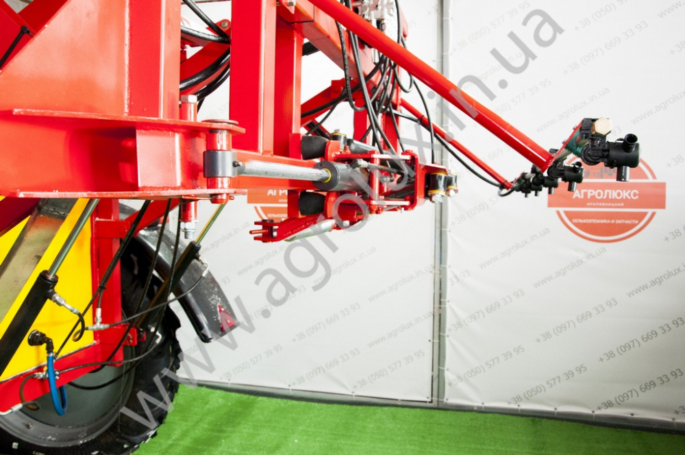 Оприскувач причіпний Оп 3000 зі штангою 22 м., 3х форсунка Міксер QUADRA 35, POLMAC Оприскувач причіпний Оп 3000 зі штангою 22 м., 3х форсунка Міксер QUADRA 35, POLMAC