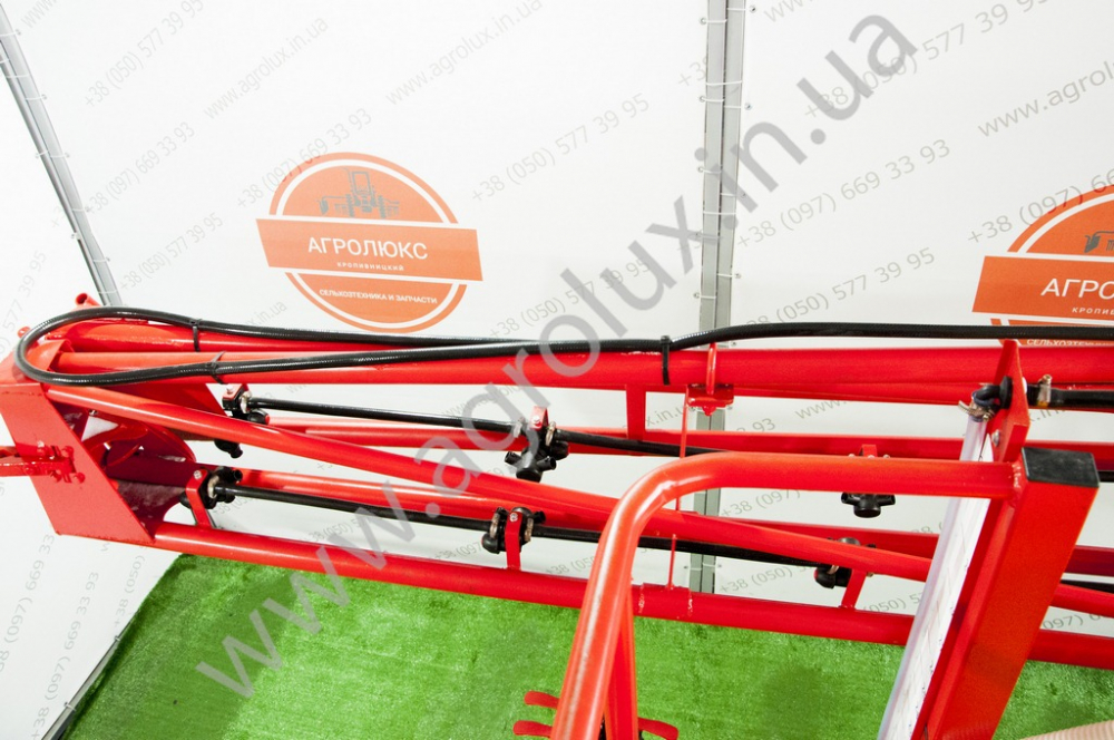 Оприскувач причіпний Оп 3000 зі штангою 22 м., 3х форсунка Міксер QUADRA 35, POLMAC Оприскувач причіпний Оп 3000 зі штангою 22 м., 3х форсунка Міксер QUADRA 35, POLMAC