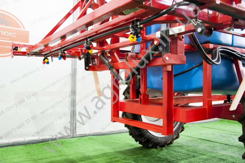 Оприскувач причіпний Polmark-2000 зі штангою 18 м.21 м (Механічна, підйом гідравліка) Оприскувач причіпний Polmark-2000 зі штангою 18 м.21 м (Механічна, підйом гідравліка)