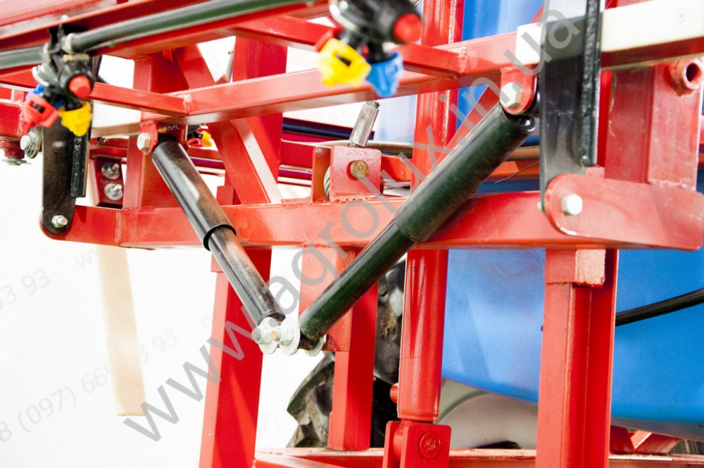 Оприскувач причіпний Polmark-2500 зі штангою 18 м. (Механічна, підйом гідравліка) Оприскувач причіпний Polmark-2500 зі штангою 18 м. (Механічна, підйом гідравліка)