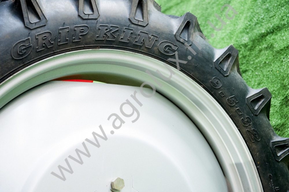 Оприскувач причіпний Polmark-2500 зі штангою 18 м. (Механічна, підйом гідравліка) Оприскувач причіпний Polmark-2500 зі штангою 18 м. (Механічна, підйом гідравліка)