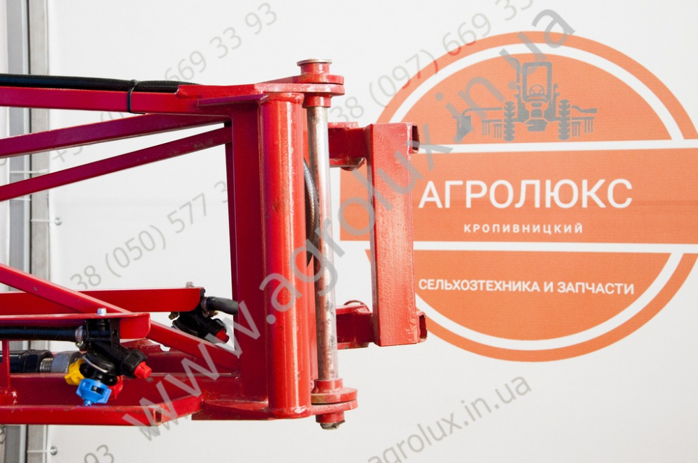 Оприскувач причіпний Polmark-2500 зі штангою 18 м. (Механічна, підйом гідравліка) Оприскувач причіпний Polmark-2500 зі штангою 18 м. (Механічна, підйом гідравліка)