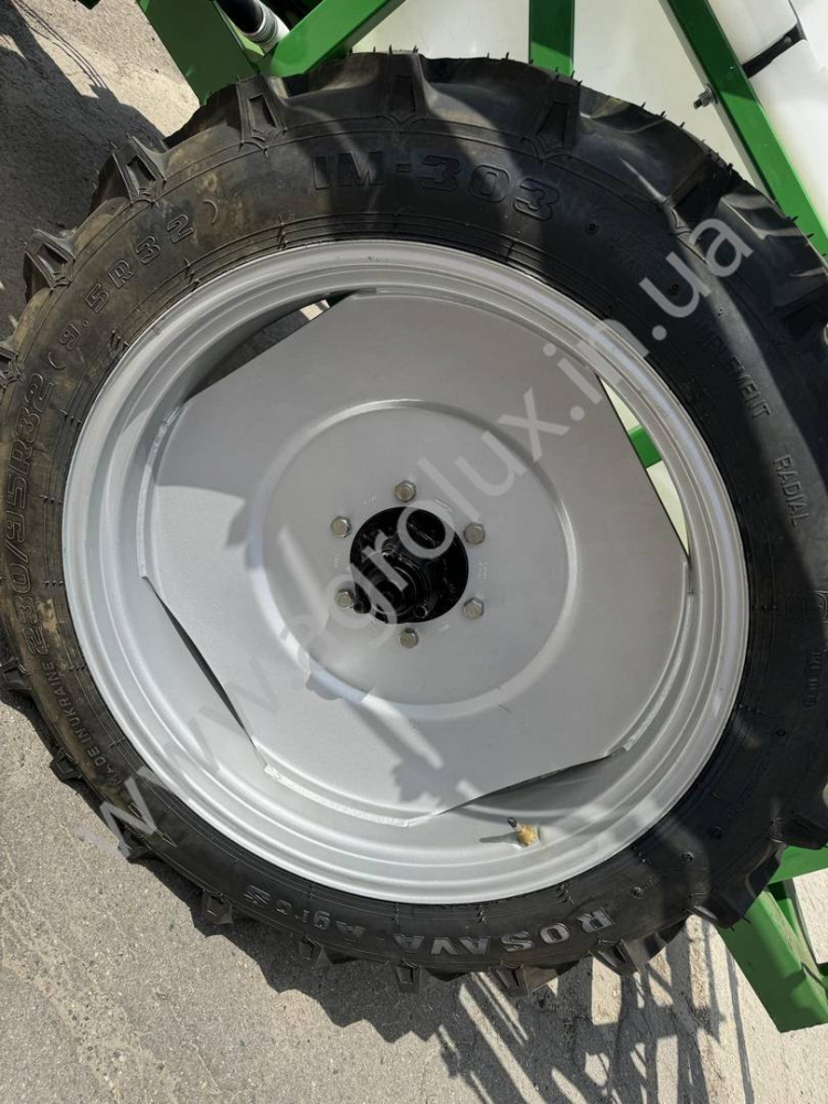 Оприскувач причіпний Polmark-2000 зі штангою 21 м., гідравлічна штанга Оприскувач причіпний Polmark-2000 зі штангою 21 м., гідравлічна штанга