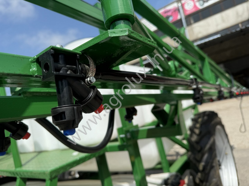 Оприскувач причіпний Polmark-2000 зі штангою 21 м., гідравлічна штанга Оприскувач причіпний Polmark-2000 зі штангою 21 м., гідравлічна штанга