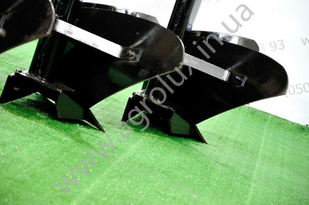 ���� ������� 3� ��������� (3�30��.) �� ������ ����� 