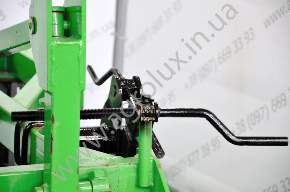 ���� ������� 3� ��������� (3�30��.) �� ������ ����� 