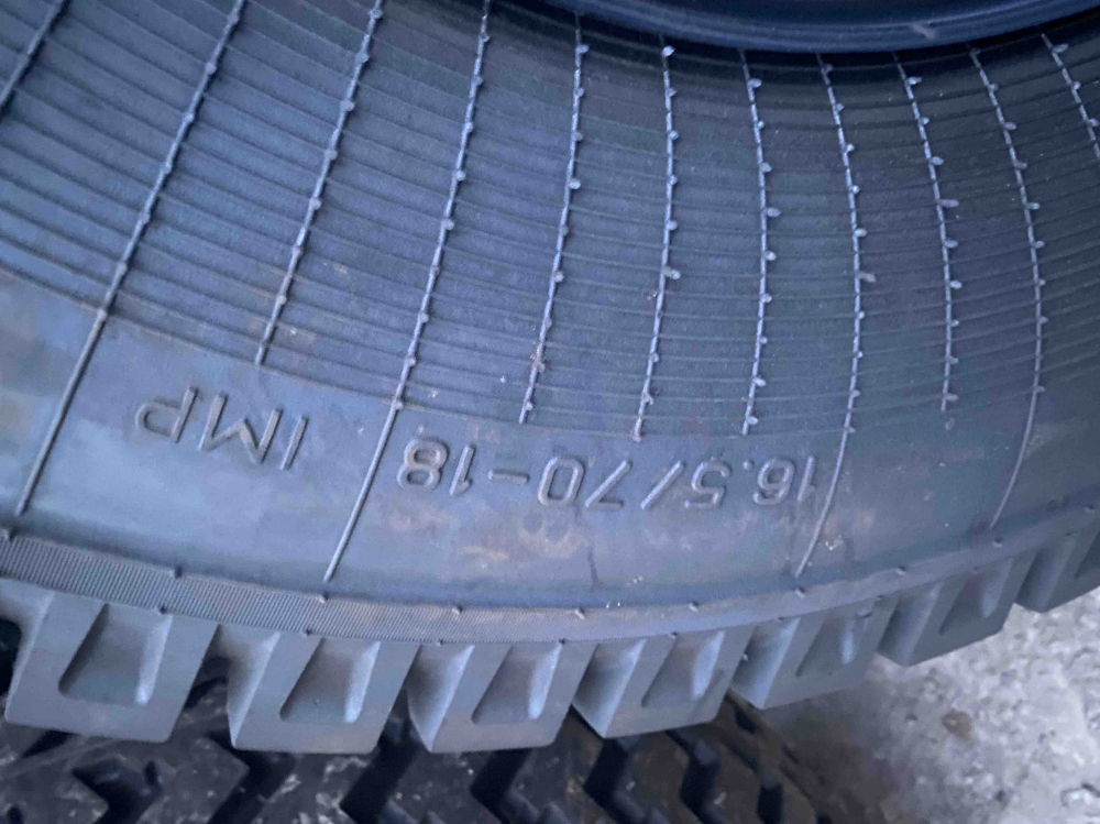 Причіп тракторний самоскидний 2птс9 (01) Причіп тракторний самоскидний 2птс9 (01)