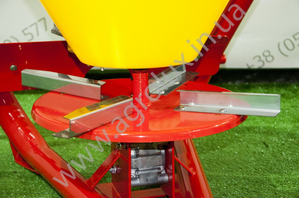 �������� ���������� ������ 500 ��., ��������� ������ (4 ��������)