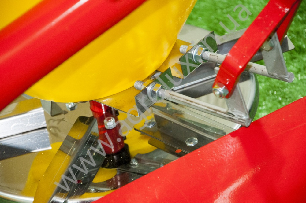 �������� ���������� ������ 500 ��., ������ ��������� (6 ��������)