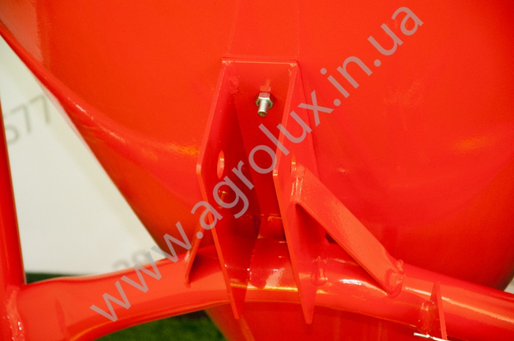 �������� ���������� ������ 500 ��., ������ ��������� (4 ��������), ���������