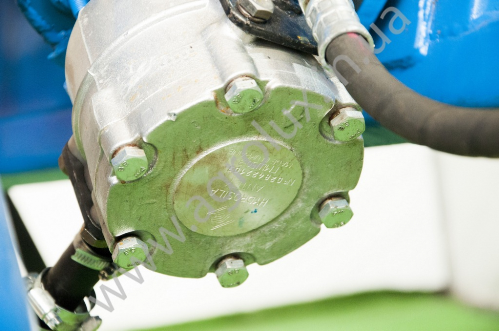 Завантажувач бортовий ЗС-30М-01 Завантажувач бортовий ЗС-30М-01