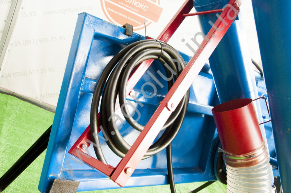 Завантажувач бортовий ЗС-30М-01 Завантажувач бортовий ЗС-30М-01