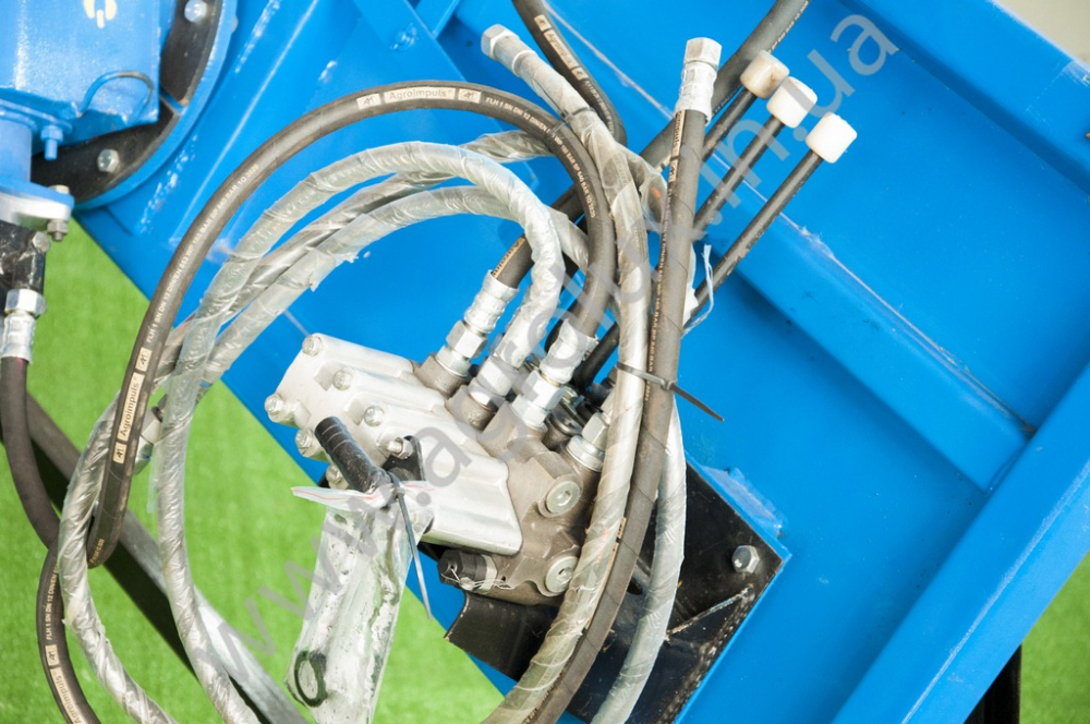 Завантажувач бортовий ЗС-30М-01 Завантажувач бортовий ЗС-30М-01