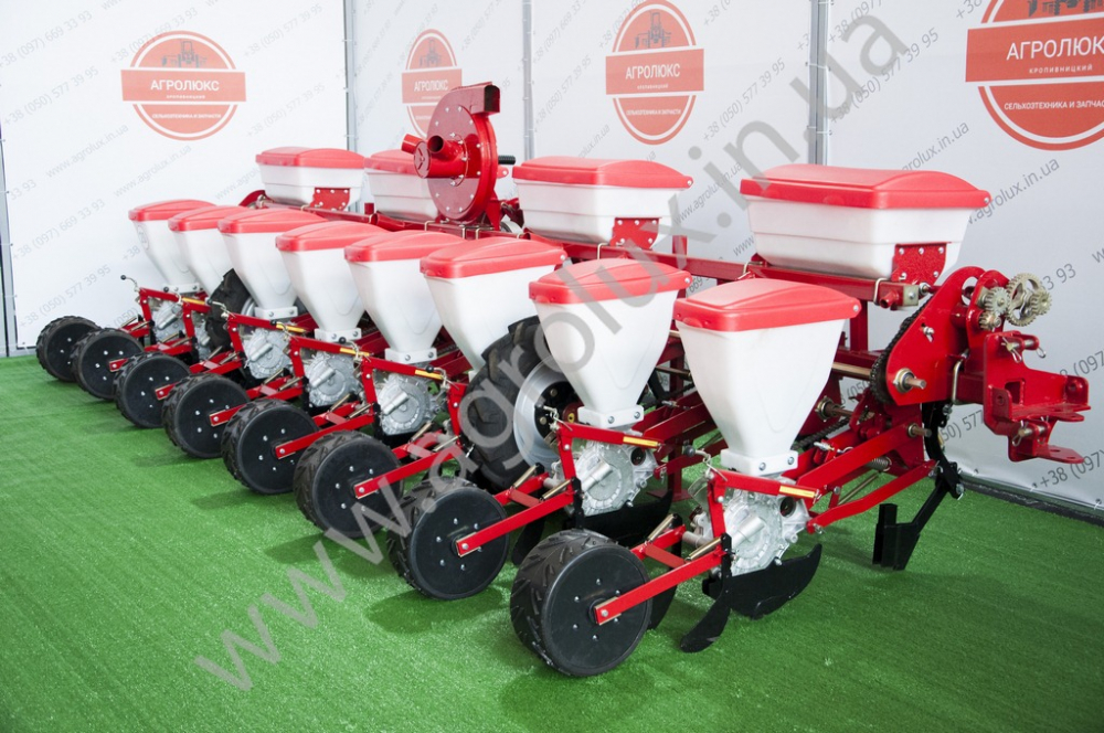 Сівалка пневматична точного висіву Веста УПС-8-03, 16 Сівалка пневматична точного висіву Веста УПС-8-03, 16