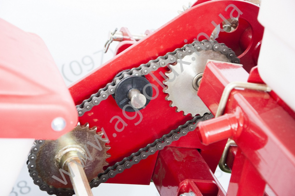 Сівалка пневматична точного висіву УПС-8-03, 16 Сівалка пневматична точного висіву УПС-8-03, 16